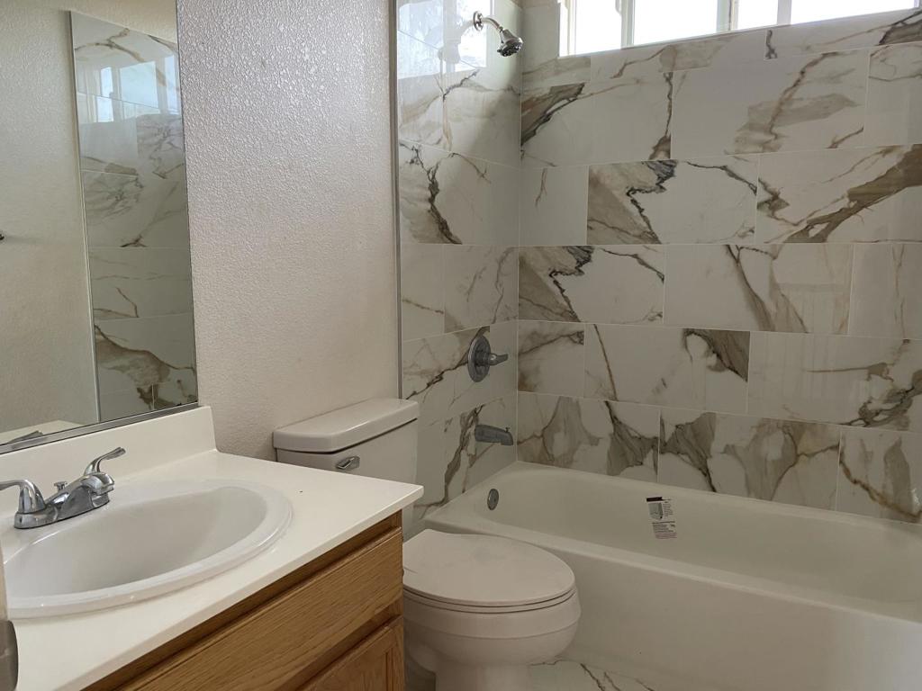 331 Durer Dr, Patterson, CA 95363