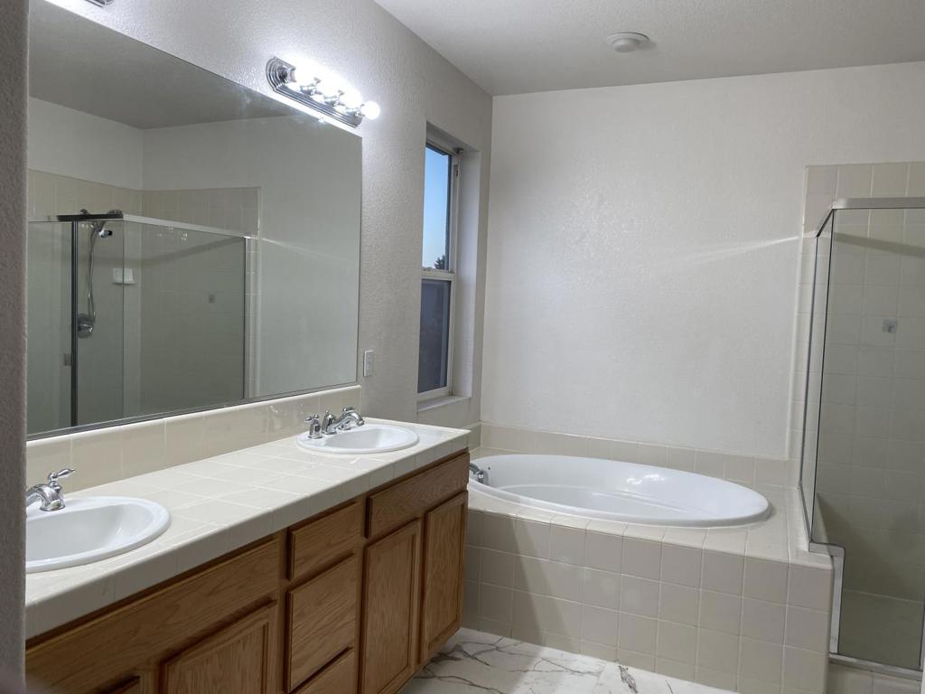 331 Durer Dr, Patterson, CA 95363