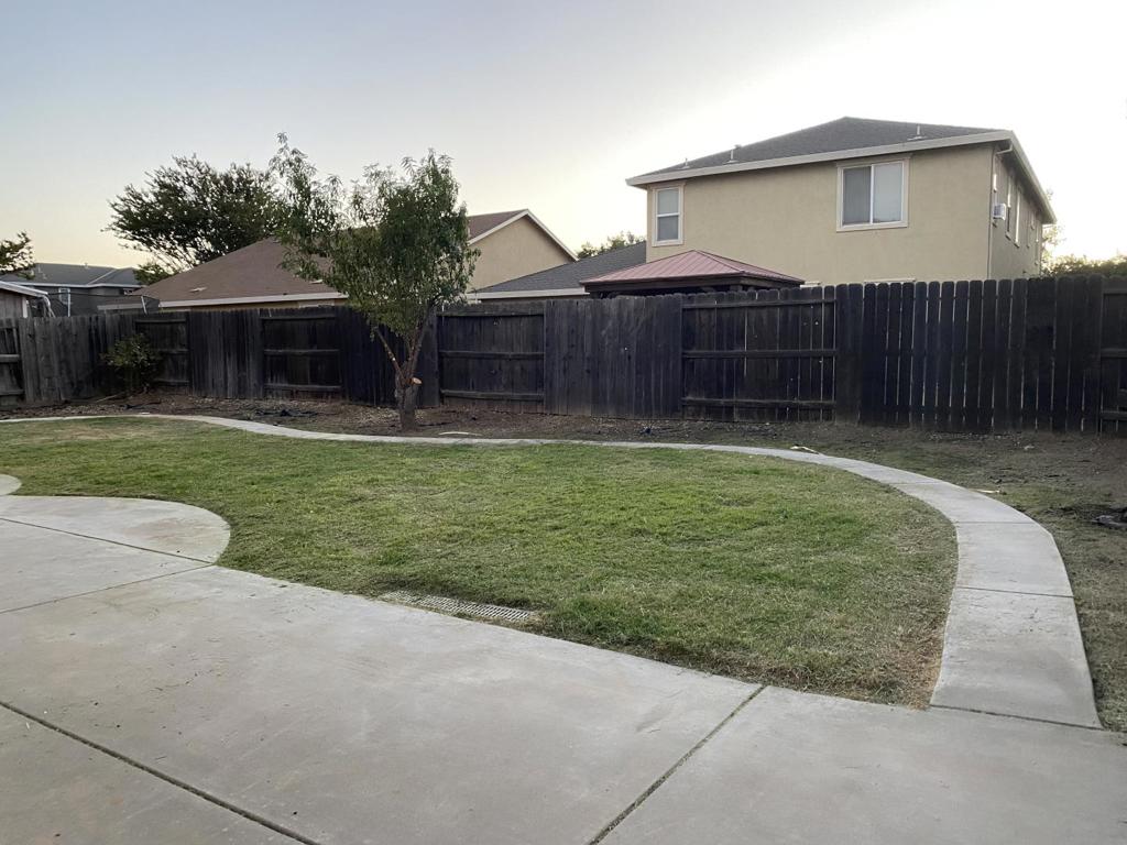 331 Durer Dr, Patterson, CA 95363