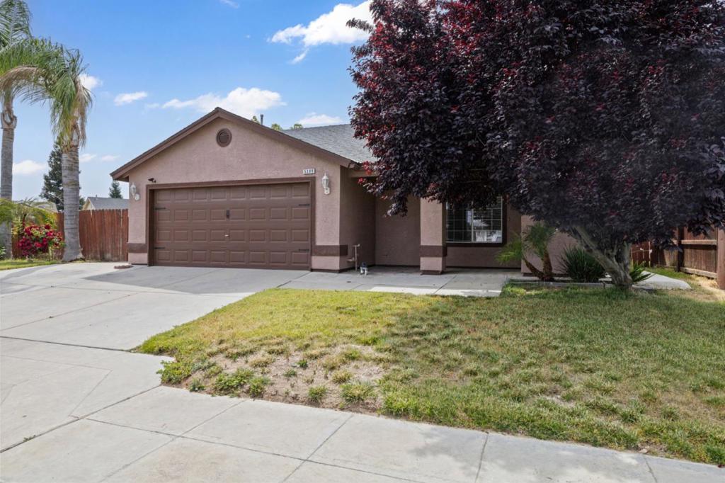 5309 N Contessa Ave, Fresno, CA 93723