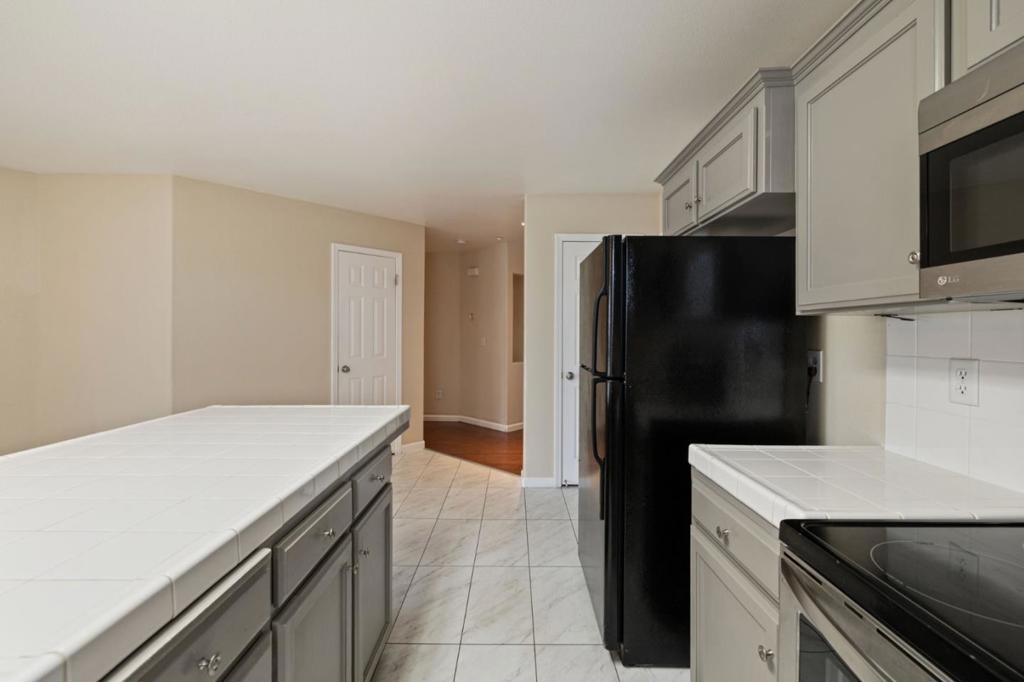 5309 N Contessa Ave, Fresno, CA 93723