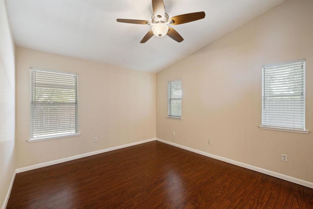 5309 N Contessa Ave, Fresno, CA 93723