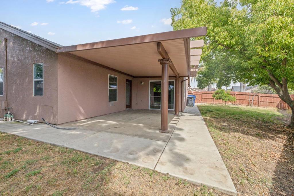5309 N Contessa Ave, Fresno, CA 93723