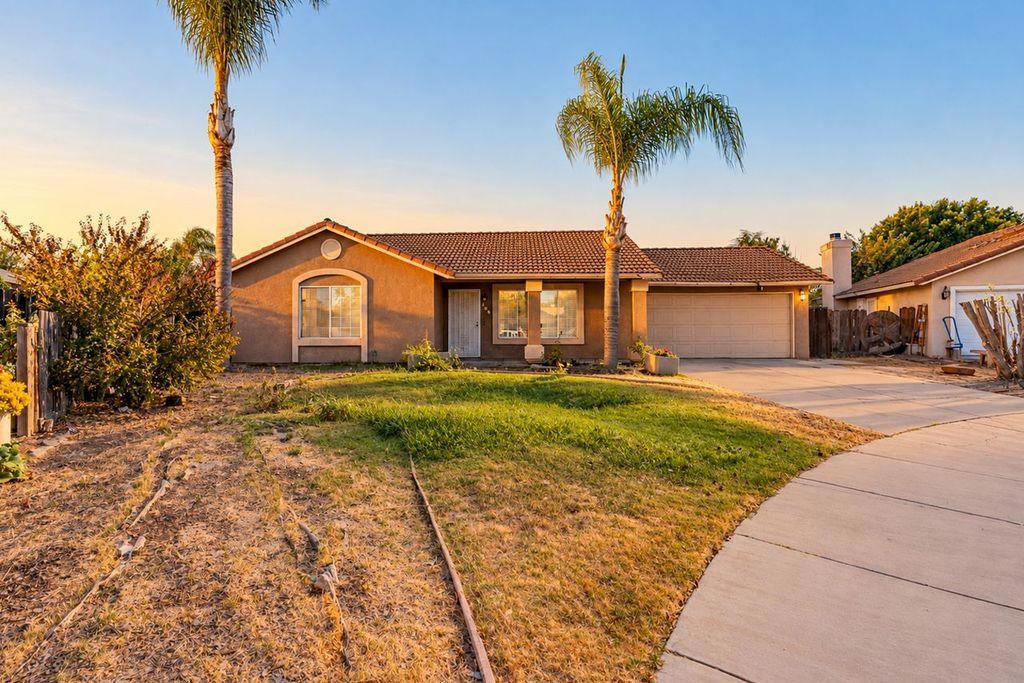 108 Friggs Ct, Los Banos, CA 93635