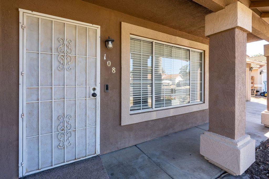 108 Friggs Ct, Los Banos, CA 93635