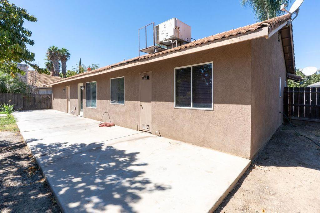 108 Friggs Ct, Los Banos, CA 93635