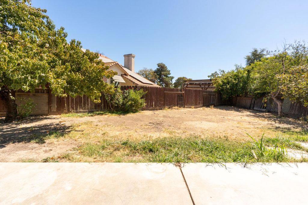 108 Friggs Ct, Los Banos, CA 93635