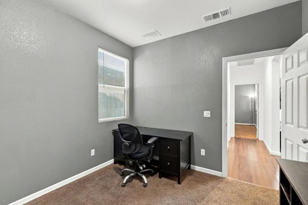 844 Castellona Dr, Newman, CA 95360