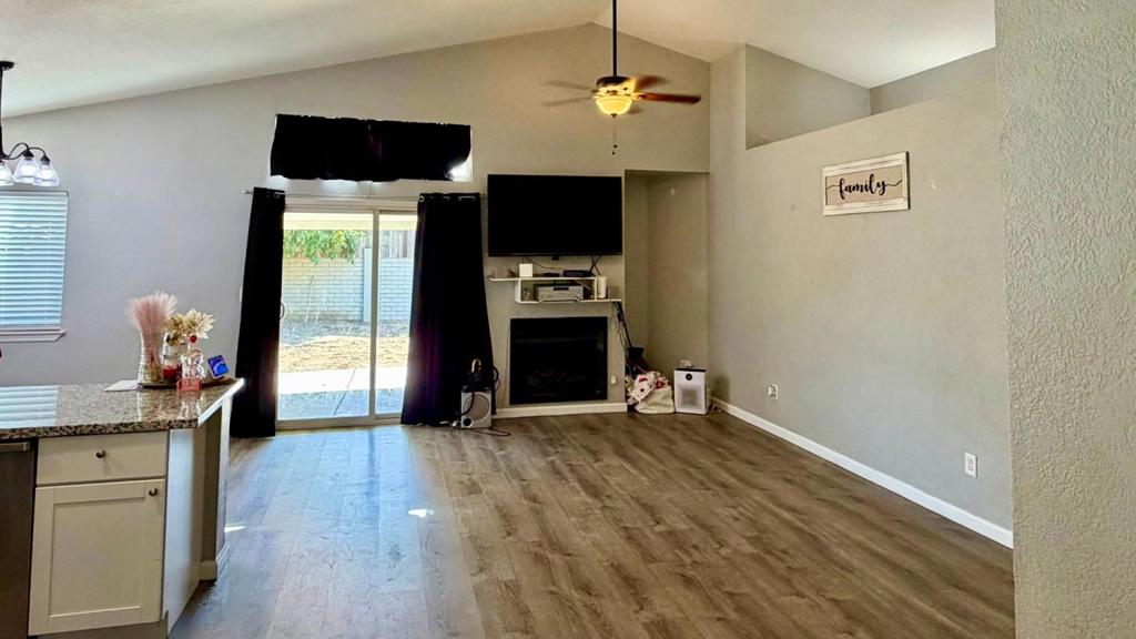 1616 Ironside Dr, Modesto, CA 95358
