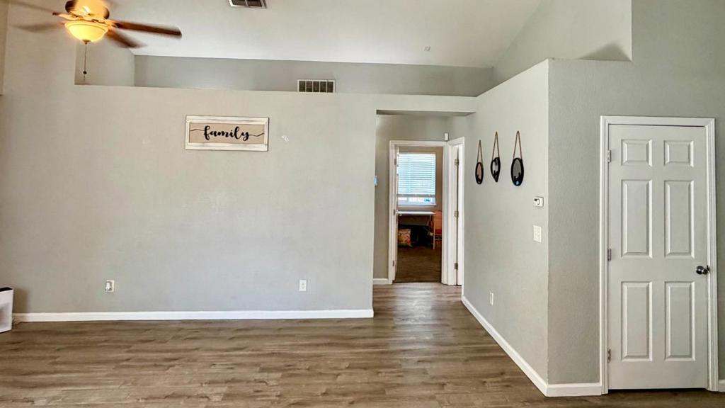 1616 Ironside Dr, Modesto, CA 95358