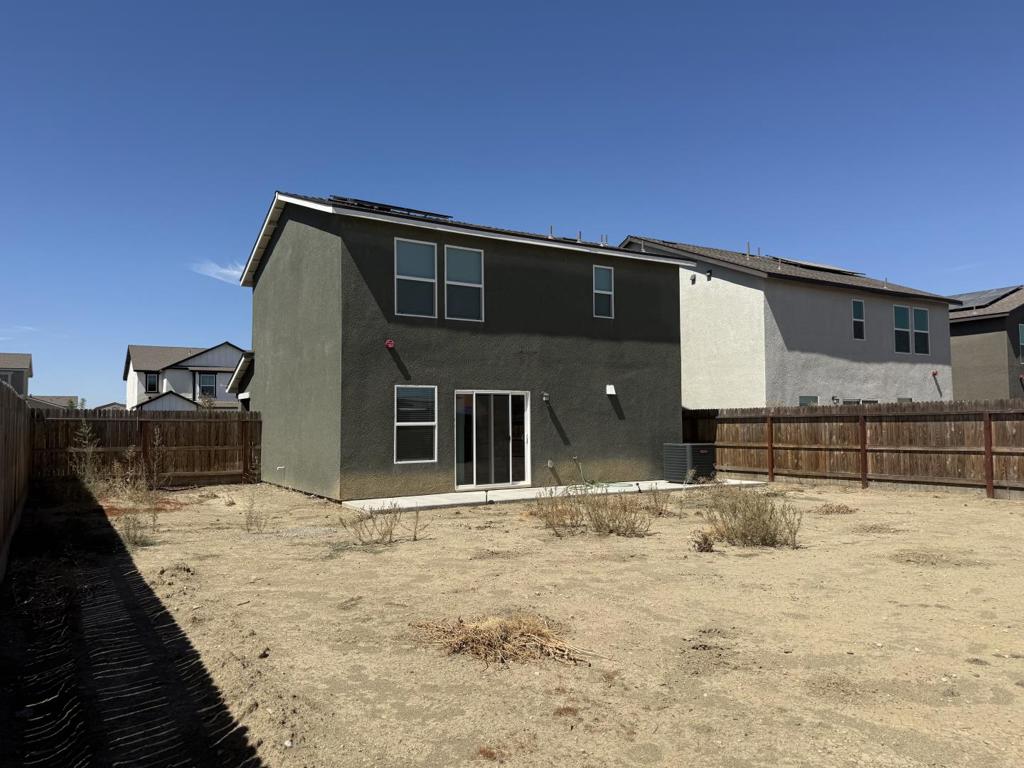 404 Rice Way, Los Banos, CA 93635