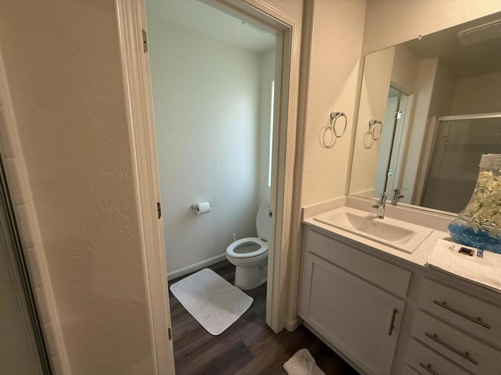 404 Rice Way, Los Banos, CA 93635