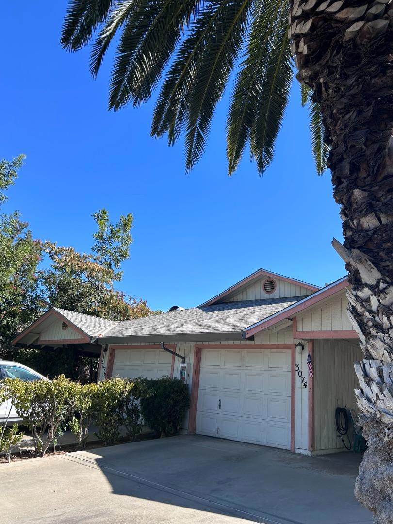 3074 W Queens Cir, Merced, CA 95340