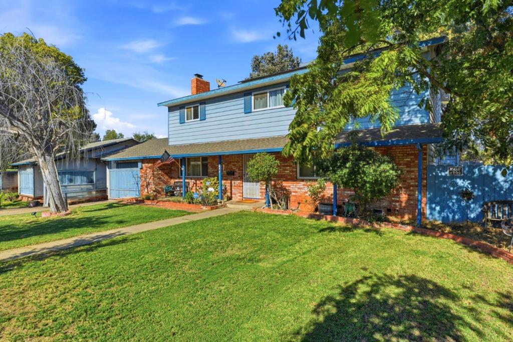 607 N 4th St, Patterson, CA 95363