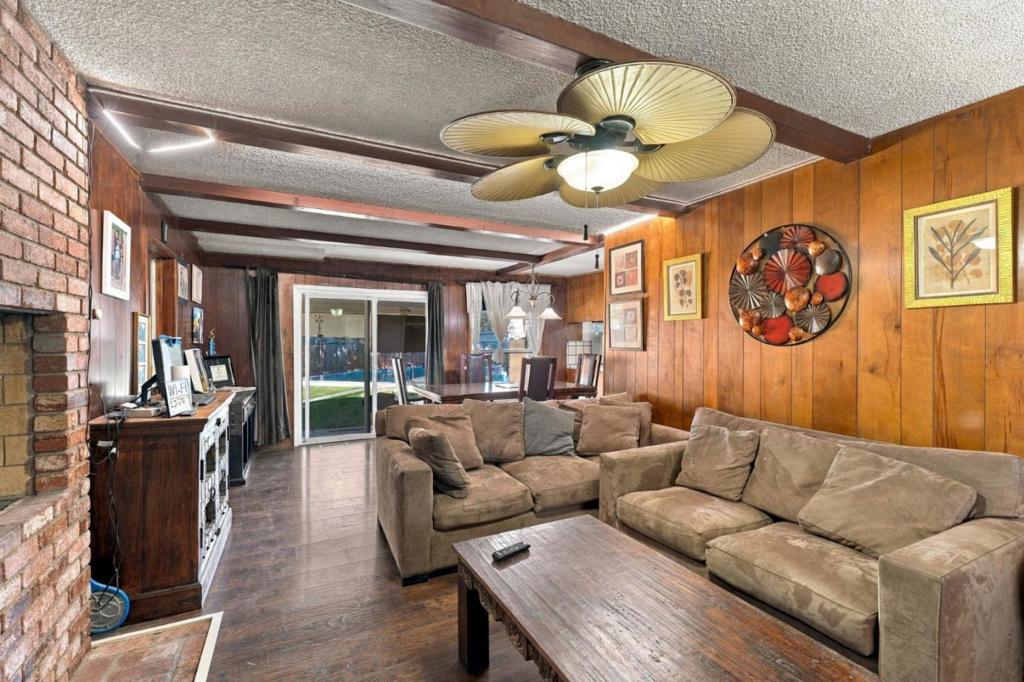 607 N 4th St, Patterson, CA 95363
