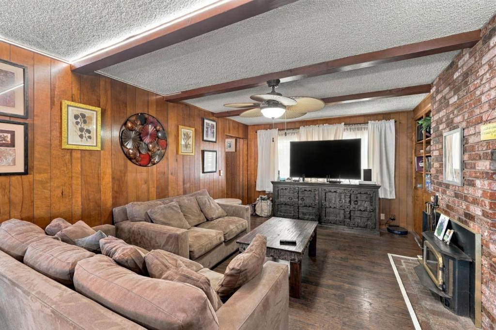 607 N 4th St, Patterson, CA 95363