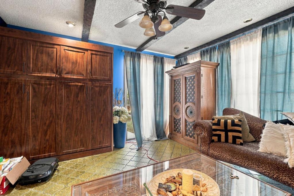 607 N 4th St, Patterson, CA 95363