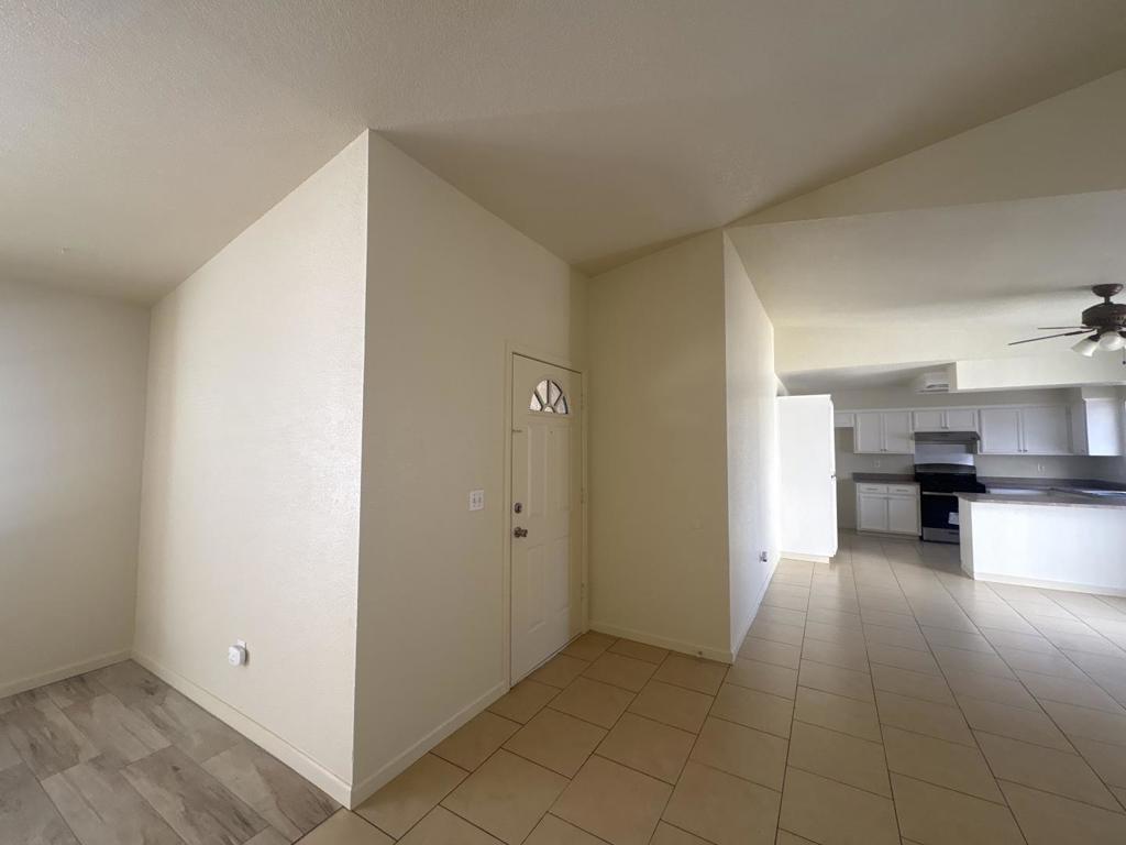 361 Serano St, Merced, CA 95341