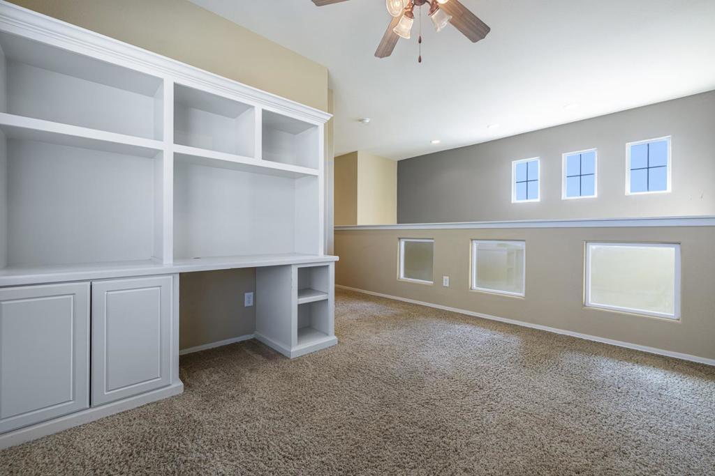 4129 W Cherry Tree Ln, Fresno, CA 93722