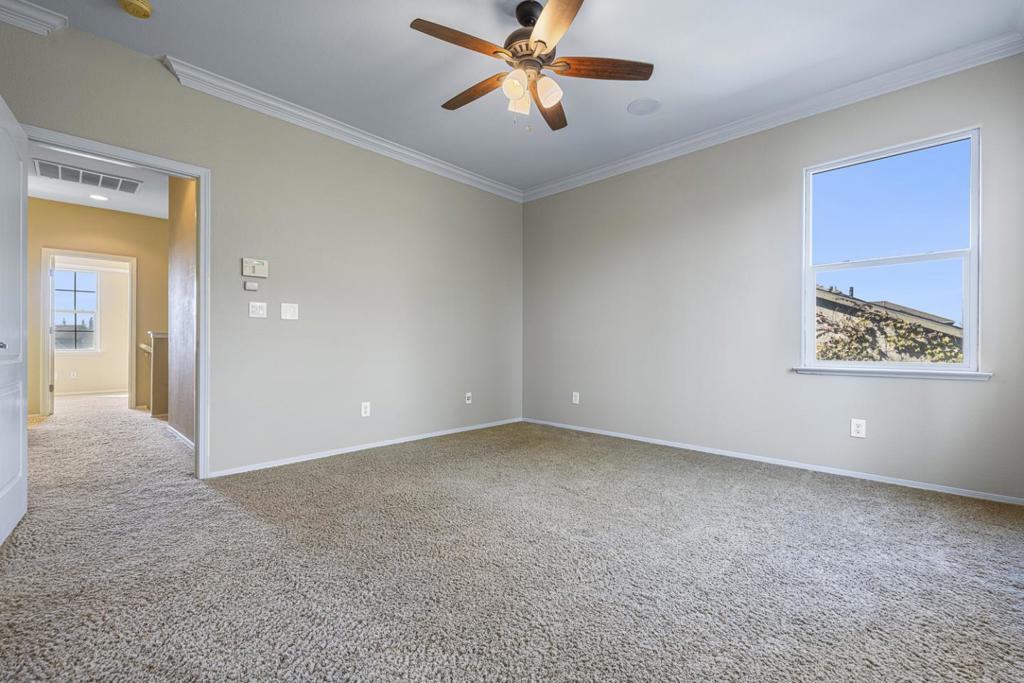 4129 W Cherry Tree Ln, Fresno, CA 93722