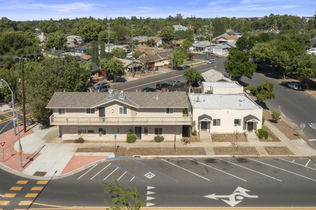 107 I St, Modesto, CA 95351
