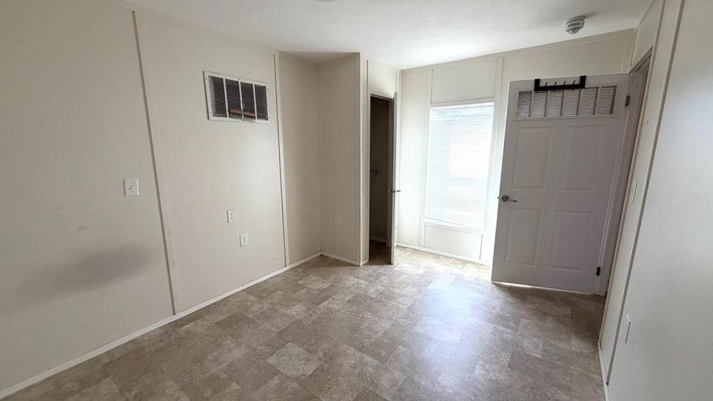 2355 Atwater Blvd #7, Atwater, CA 95301