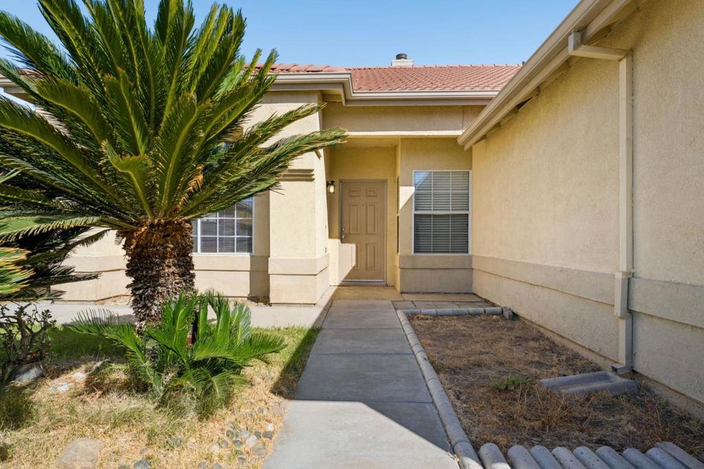 2228 Park Arcadia Ct, Los Banos, CA 93635