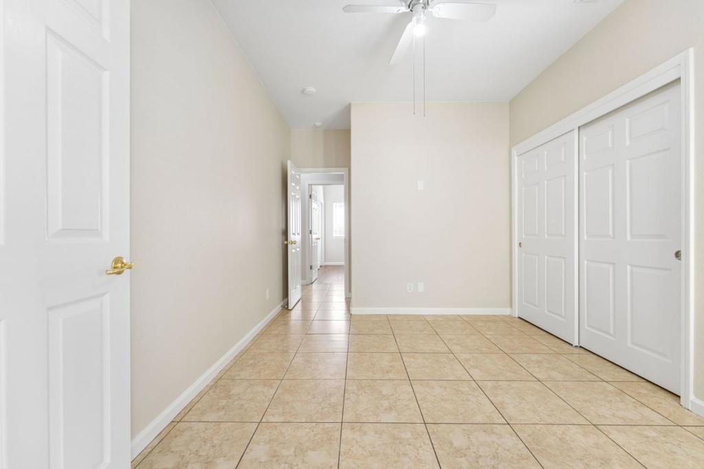2228 Park Arcadia Ct, Los Banos, CA 93635