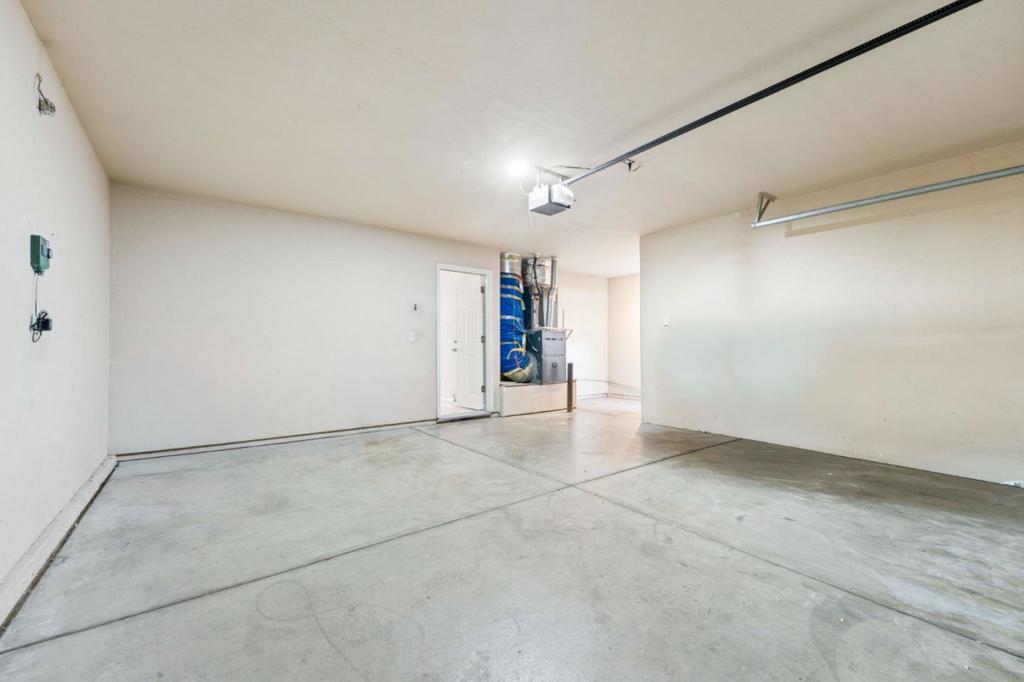 2228 Park Arcadia Ct, Los Banos, CA 93635