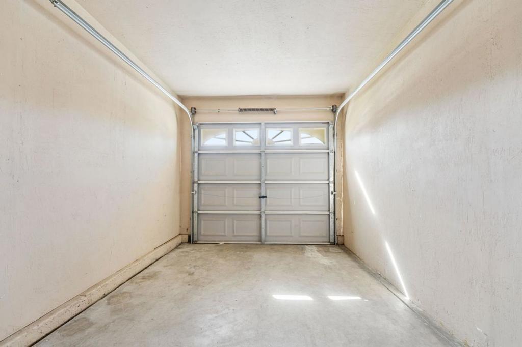2228 Park Arcadia Ct, Los Banos, CA 93635