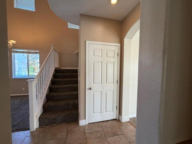 13205 Waterway Dr, Waterford, CA 95386