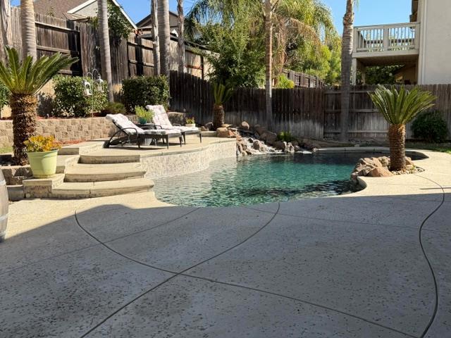 13205 Waterway Dr, Waterford, CA 95386
