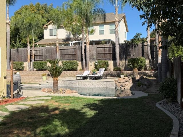 13205 Waterway Dr, Waterford, CA 95386