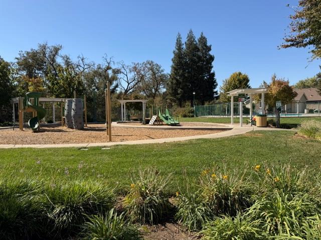 13205 Waterway Dr, Waterford, CA 95386