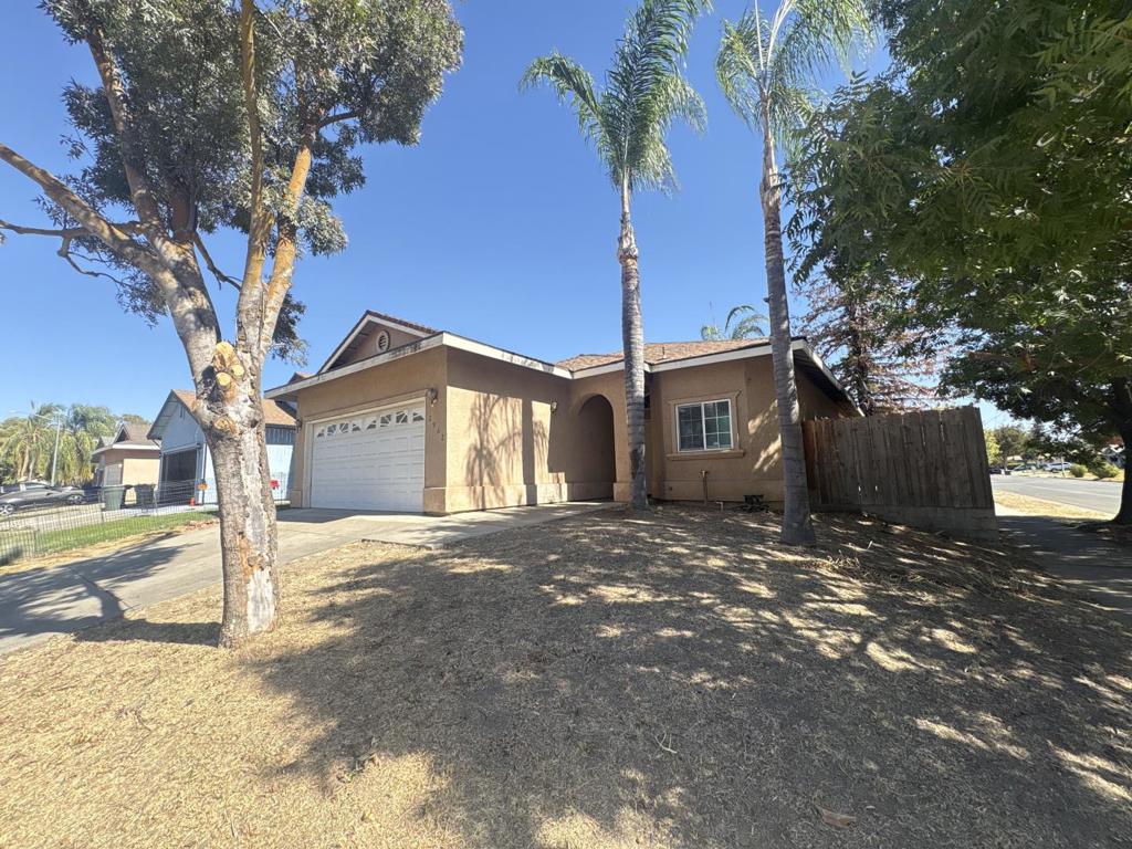 2962 Westminster Ct, Merced, CA 95340