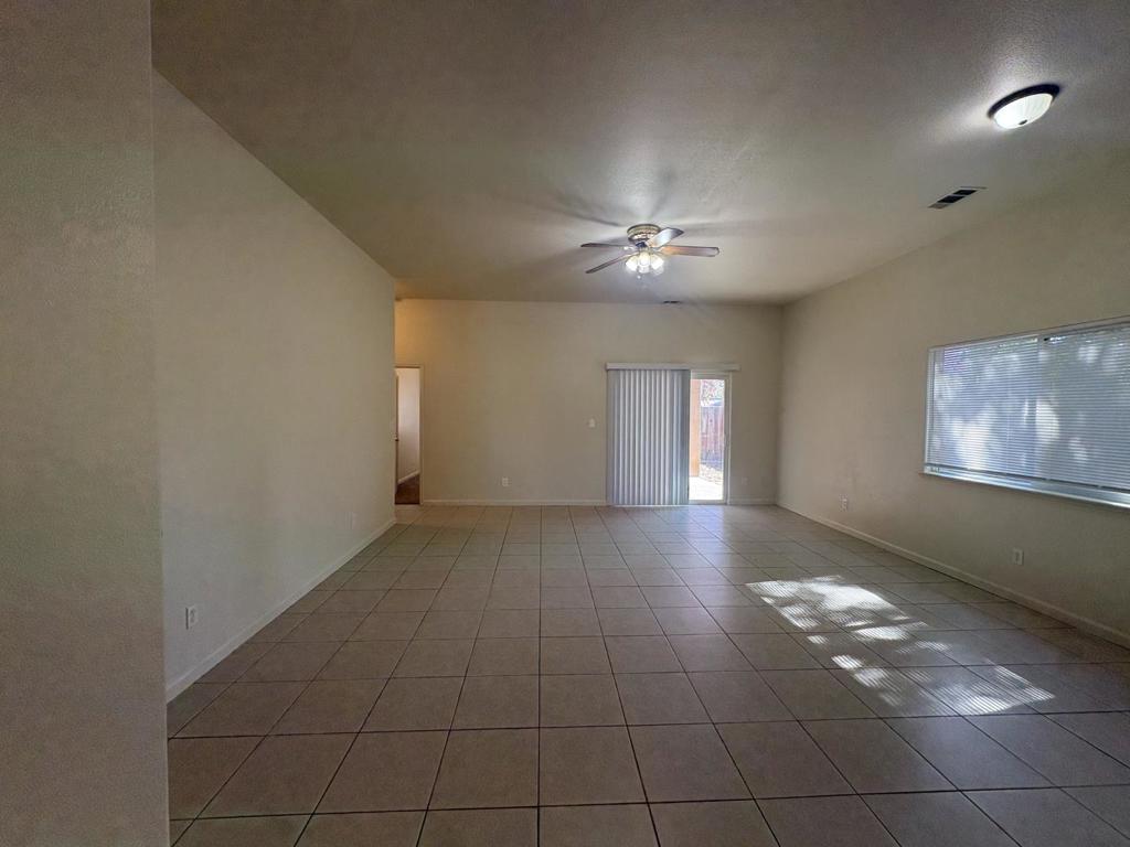 2962 Westminster Ct, Merced, CA 95340
