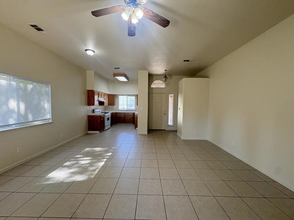 2962 Westminster Ct, Merced, CA 95340
