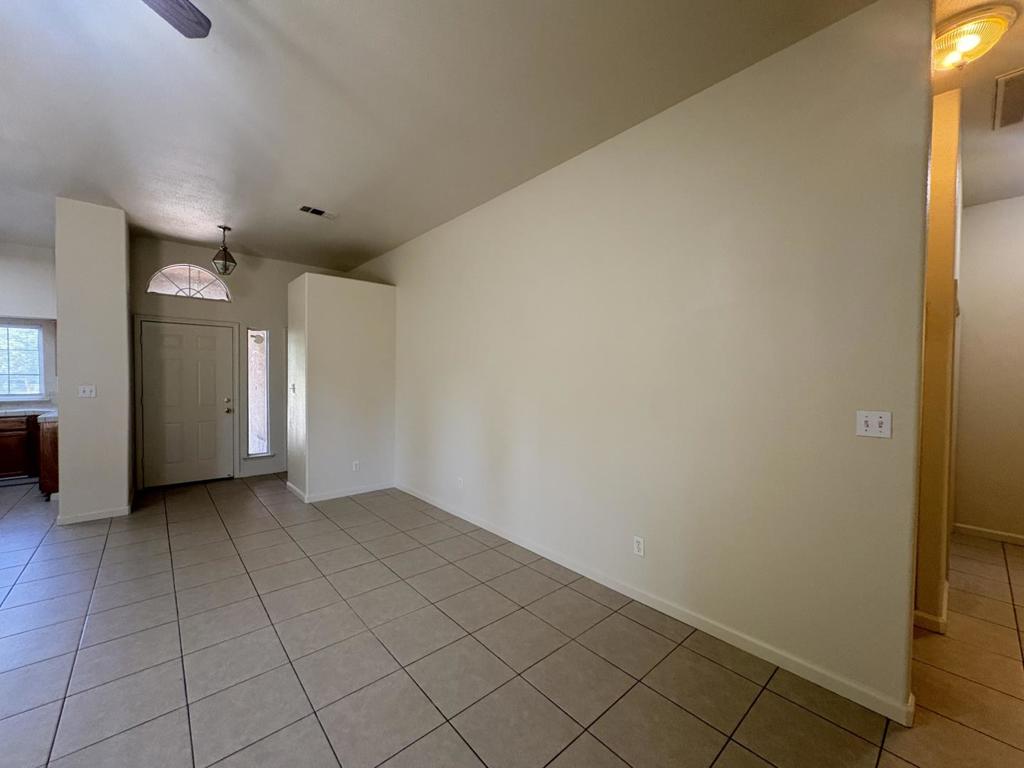 2962 Westminster Ct, Merced, CA 95340