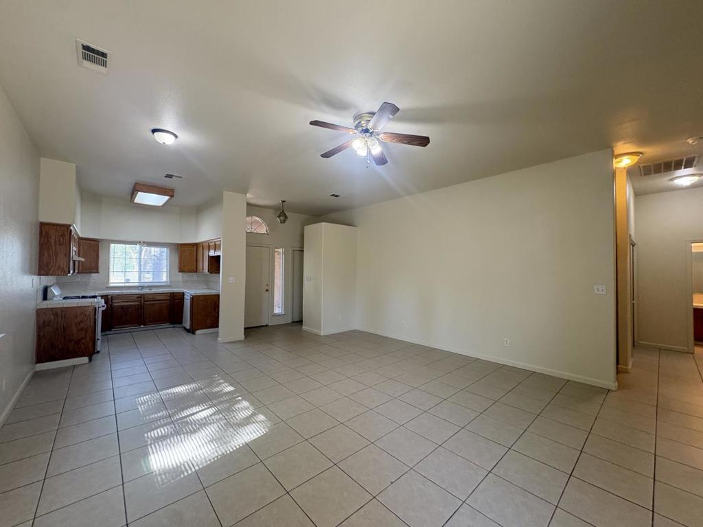 2962 Westminster Ct, Merced, CA 95340