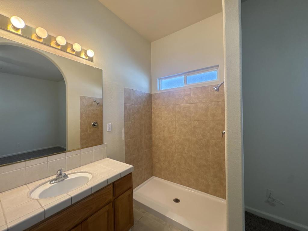 2962 Westminster Ct, Merced, CA 95340