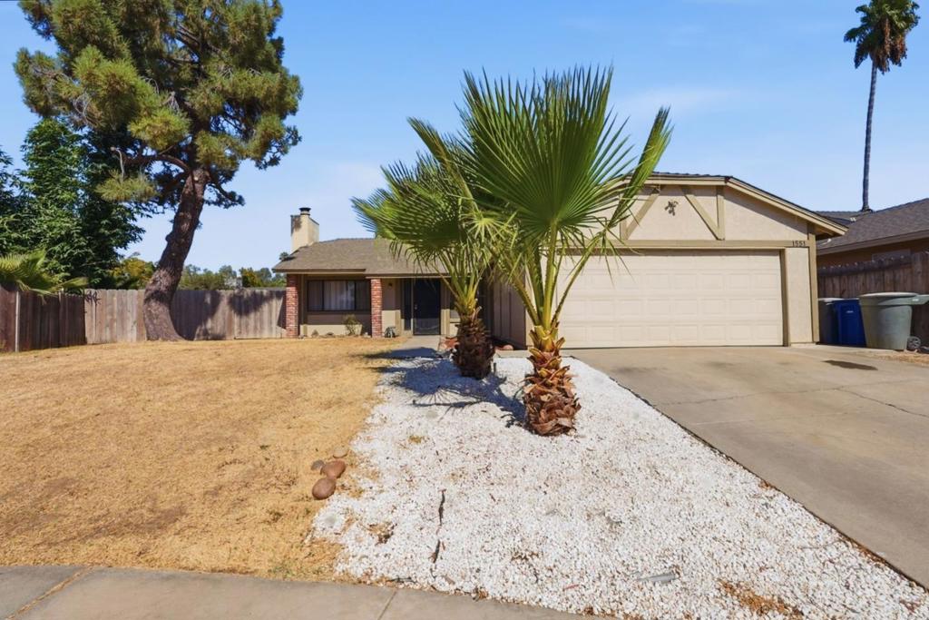 1551 Little Rock Ct, Merced, CA 95348