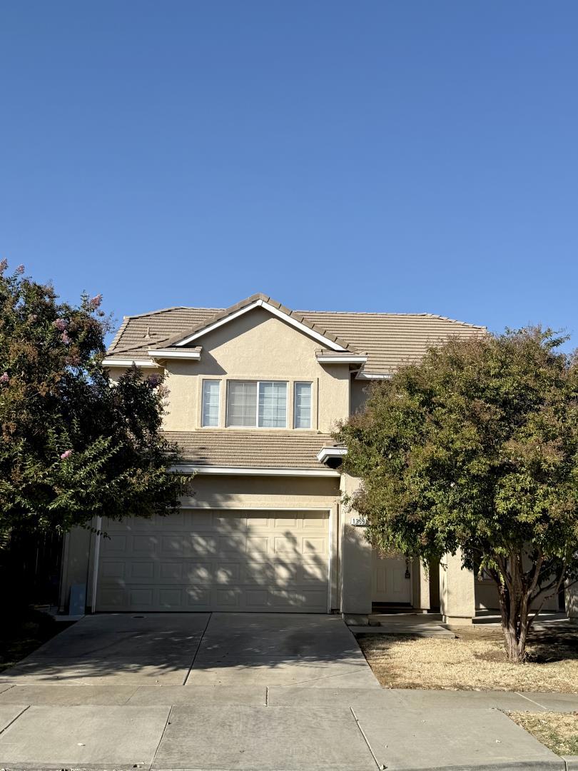 1359 Jenner Dr, Merced, CA 95348