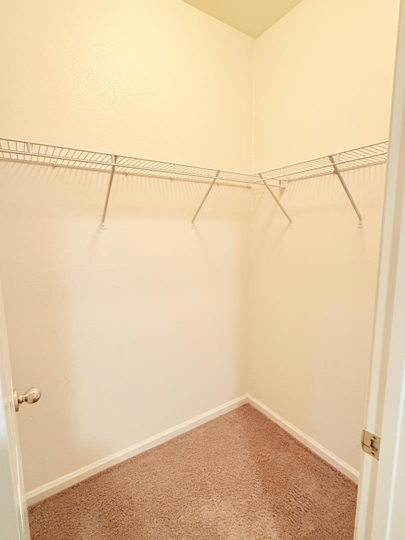 1359 Jenner Dr, Merced, CA 95348