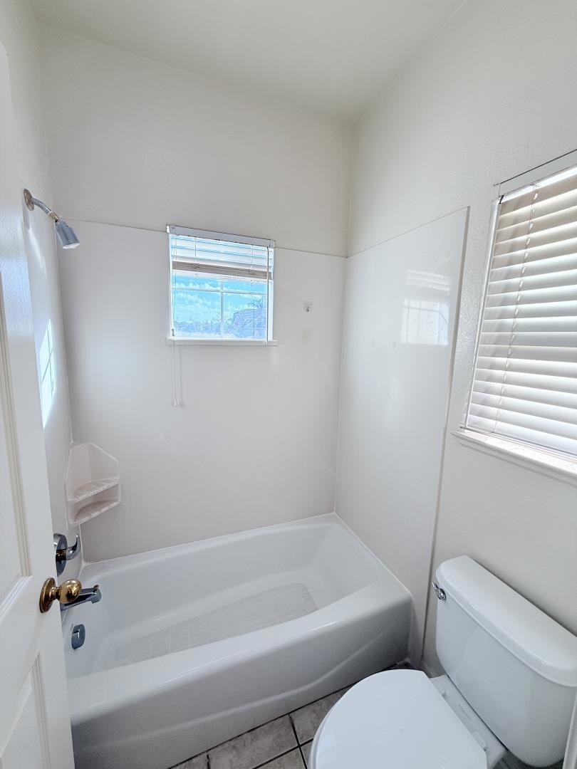 1359 Jenner Dr, Merced, CA 95348