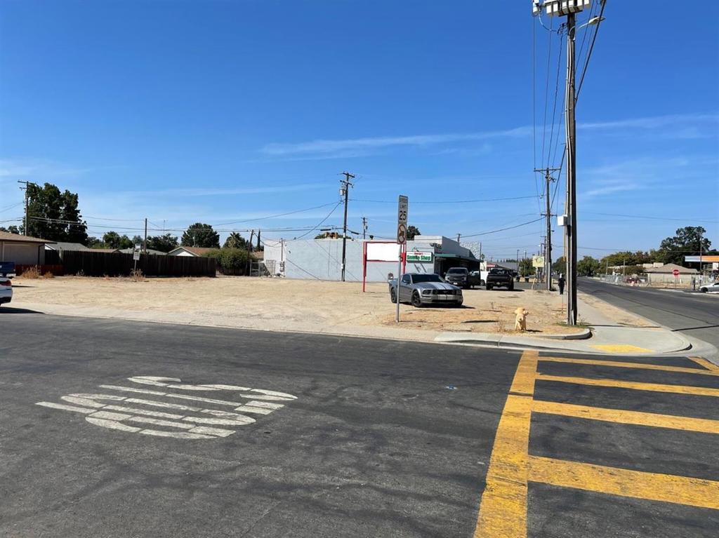 0 HOLLISTER & CENTRAL ST, Ceres, CA 95307