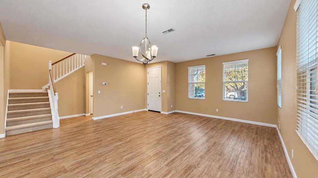 4160 Tahama Ln, Turlock, CA 95382