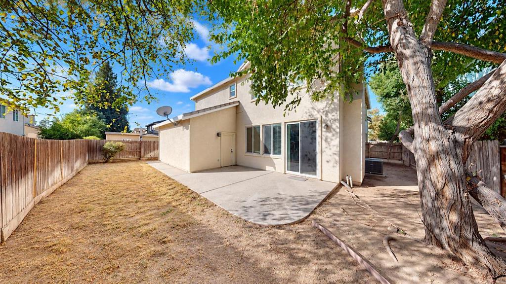 4160 Tahama Ln, Turlock, CA 95382