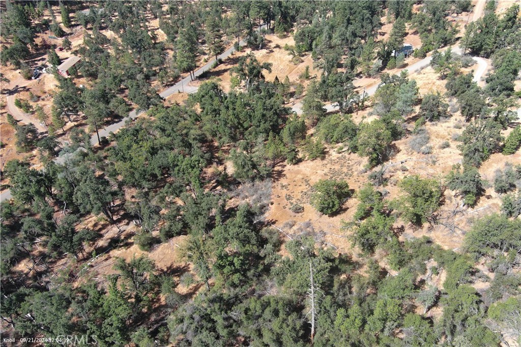 5718 E Whitlock Rd, Mariposa, CA 95338