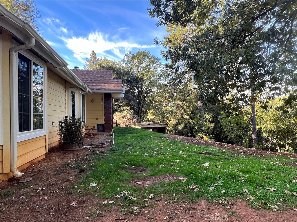 4748 Carstens Rd, Midpines, CA 95345