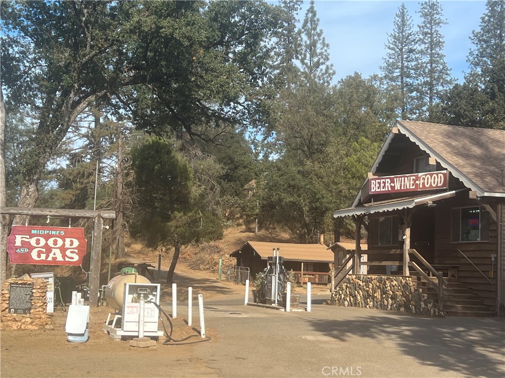4748 Carstens Rd, Midpines, CA 95345